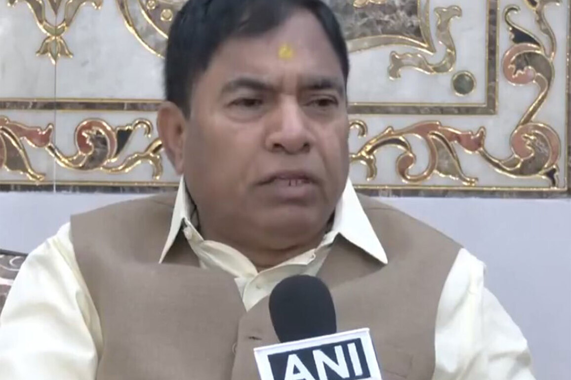 "His usual rhetoric, incoherent speech, and lies," says BJP MP Yogendra Chandolia on Rahul Gandhi's US trade deal claims