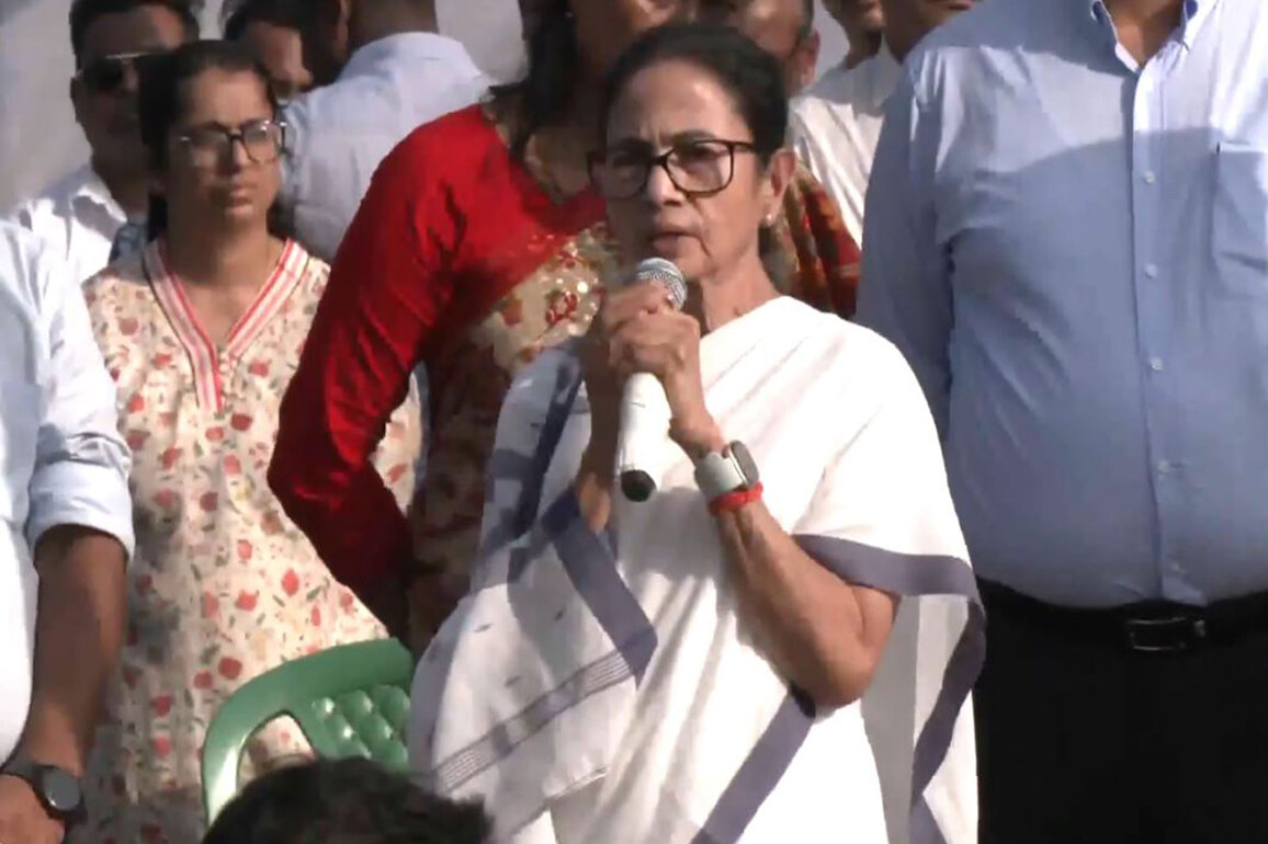 CM Mamata Banerjee urges people not to "deteriorate law and order" after BJP leaders attacked in North Bengal