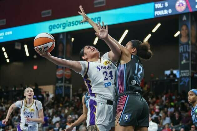 Rhyne Howard, Dream damage Sparks' playoff hopes
