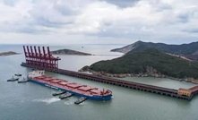  Porto Ningbo Zhoushan, na China/Divulgação