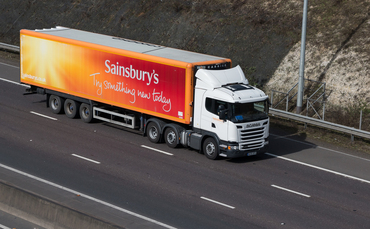 Sainsbury’sは、独自の食品廃棄物から作られたバイオ燃料でトラックをパワー