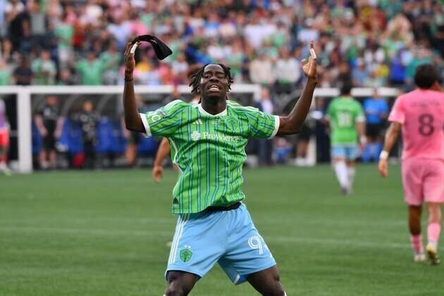 Rapids acquire F Georgi Minoungou from Sounders