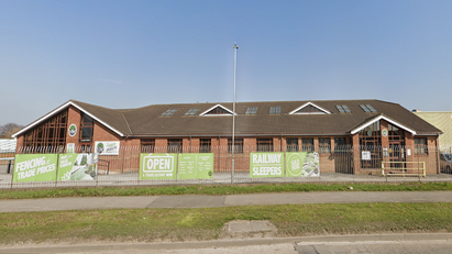 N R Burnett goes into liquidation