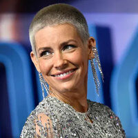 Evangeline Lilly shares pictures of gruesome injuries she sustained after fainting