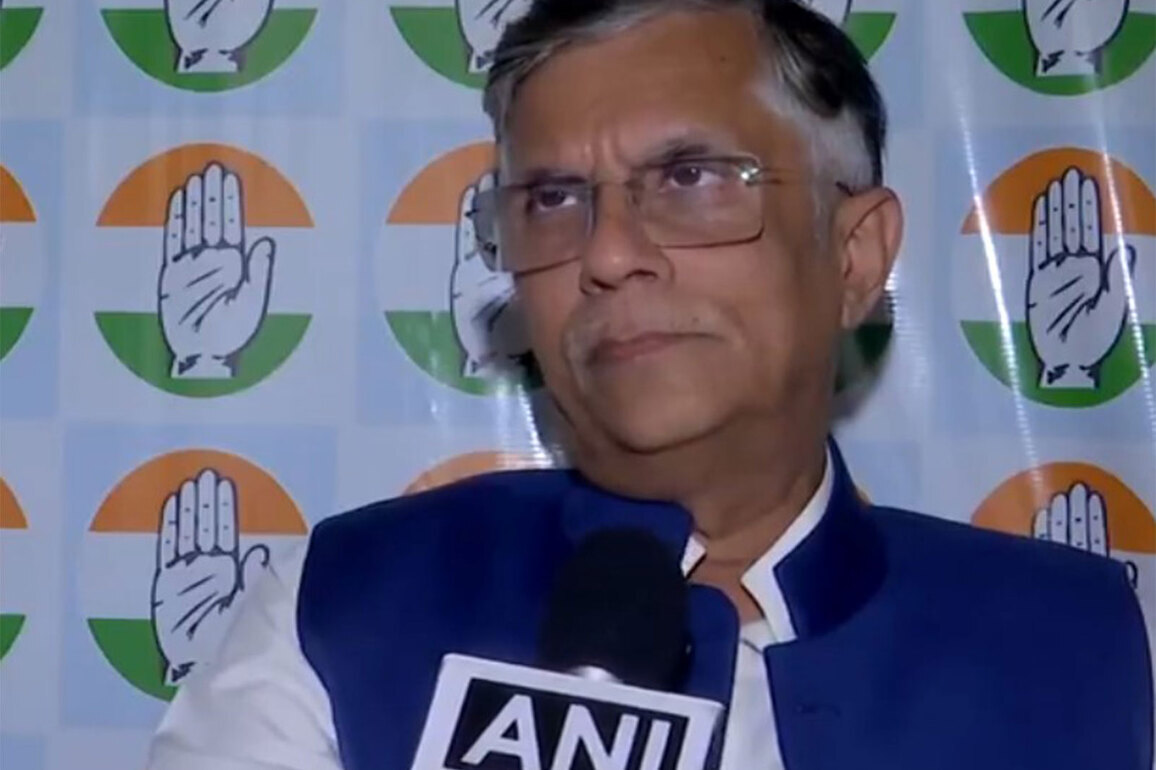 Congress slams government over Galgotias University's "robodog" controversy at AI Summit