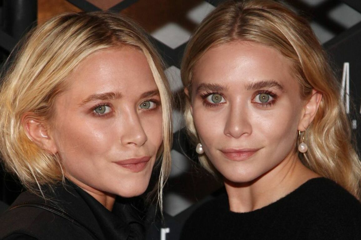 Amazing 44 sandals like walking on air seen on Mary Kate Olsen