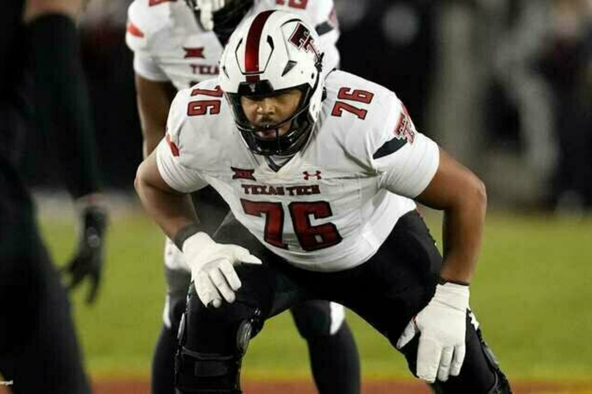 Player Profile: Get to know Raiders offensive lineman Caleb Rogers