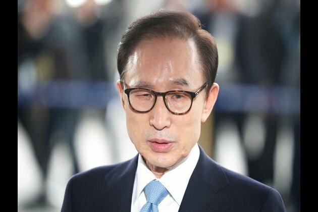 Ex-South Korean president granted bail