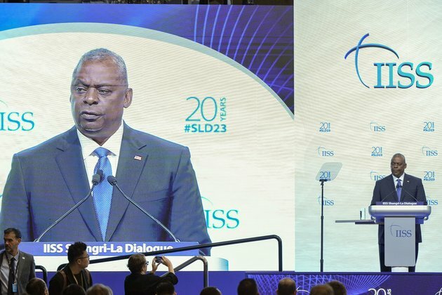 Pentagon chief warns war over Taiwan would be devastating&#039;