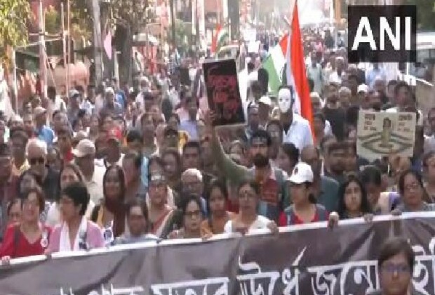 Doctors take out silent rally in Kolkata on RG Kar incident victim's birthday