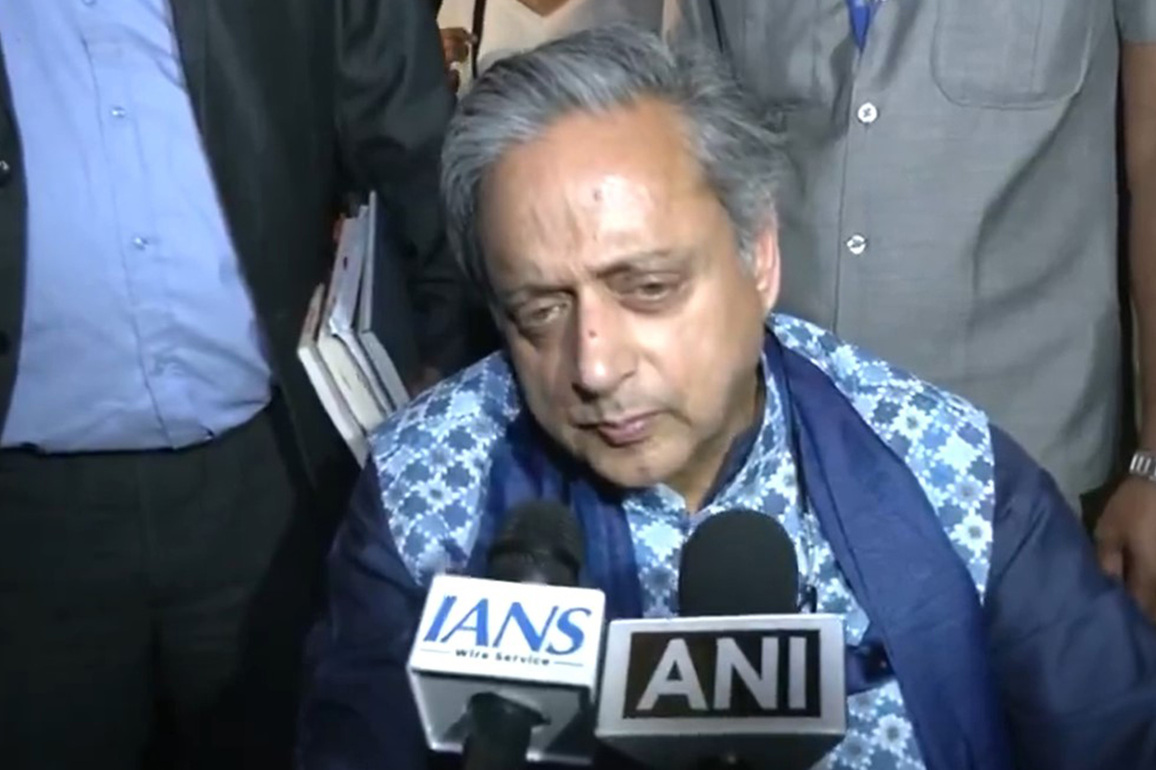 Would have been "nice thing" if oppn leaders were there: Shashi Tharoor