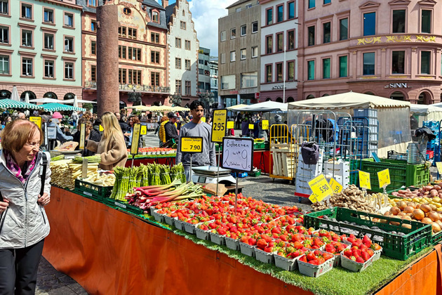 Inflation hits 3.2% in the euro zone as energy costs climb higher