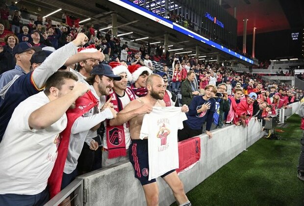 St. Louis City sign 16-year-old midfielder Tyson Pearce