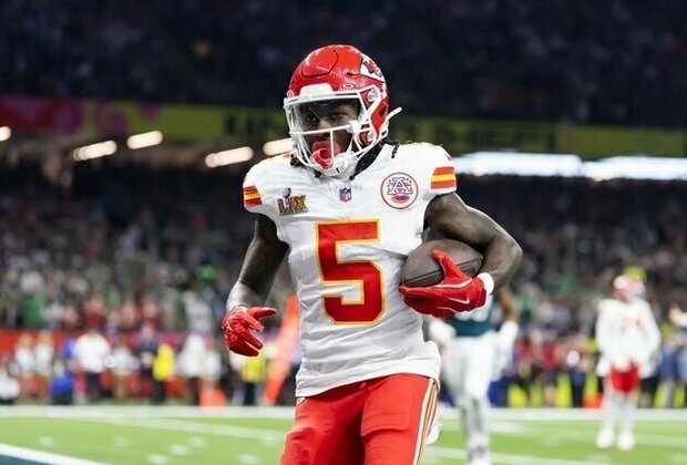 Reports: Chiefs WR 'Hollywood' Brown agrees to 1-year deal