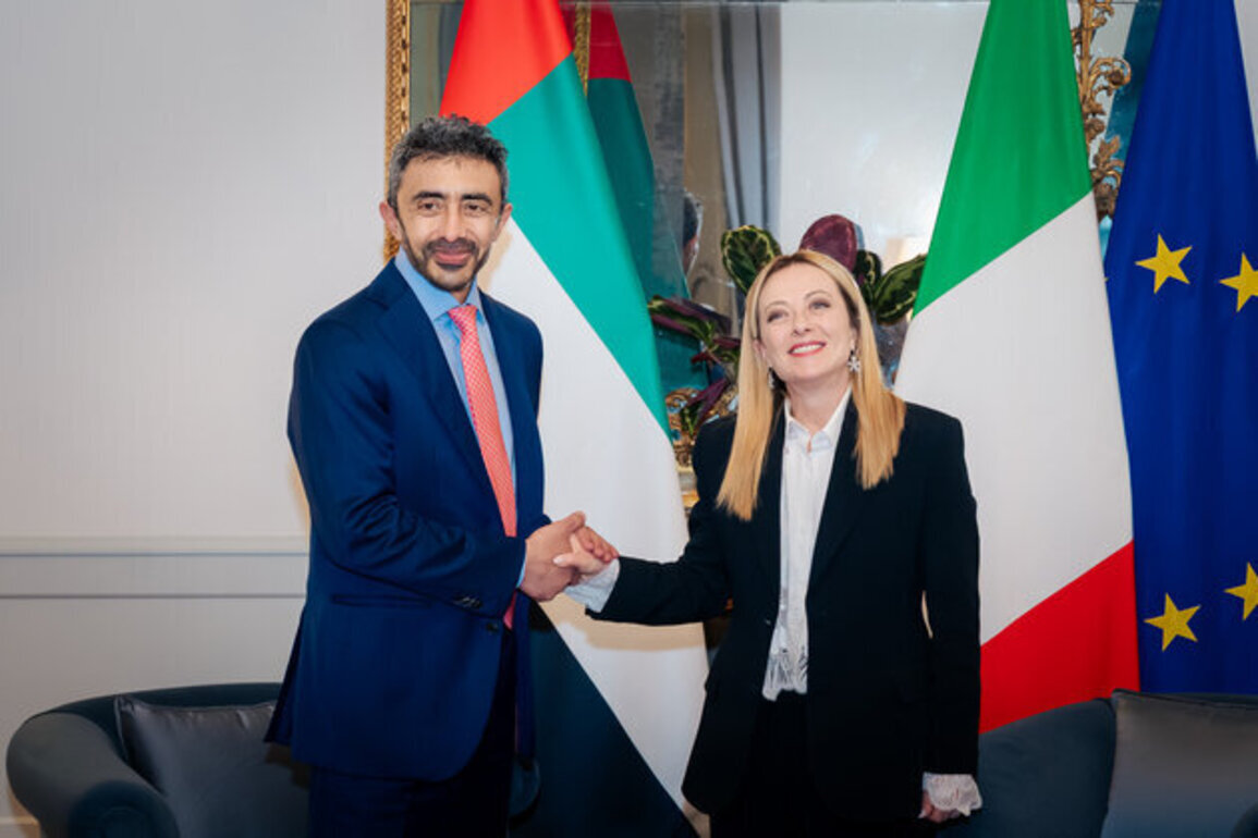 Abdullah bin Zayed meets Italian Prime Minister in Rome