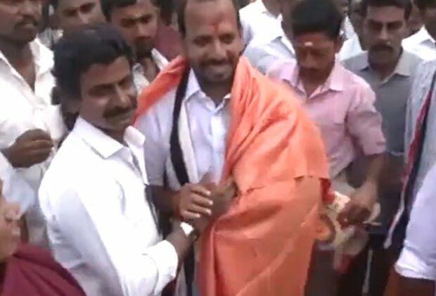 Tamil Nadu: AIADMK's P Karuppaiah kicks off Lok Sabha election campaign in Trichy