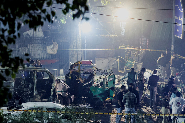 "Saddened and shocked beyond words": Leaders condole loss of lives in Delhi blast