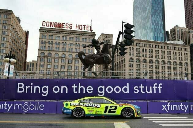 Stubbs: NASCAR values Chicago street race, but will it stay past '25?