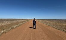 Mobile phone carriers will soon be required to provide outdoor coverage across Australia.