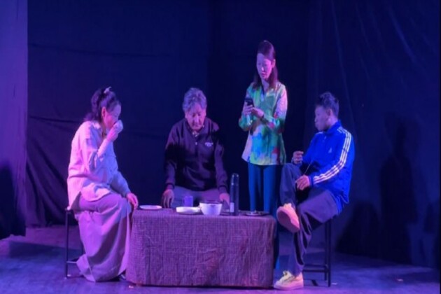 Artists stage powerful drama to highlight situation in Tibet