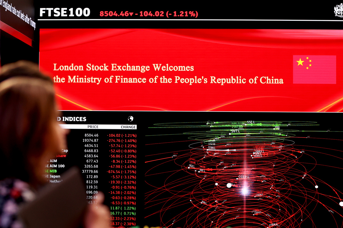 BRITAIN-LONDON-CHINA-SOVEREIGN GREEN BOND