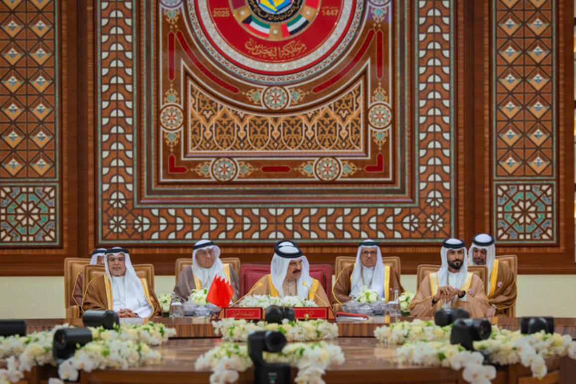 King of Bahrain calls for expanding GCC partnerships in food & water security, digital economy, renewable energy