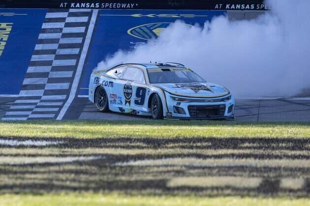 NASCAR notebook: Denny Hamlin hasn't forgotten Chase Elliott's Kansas win