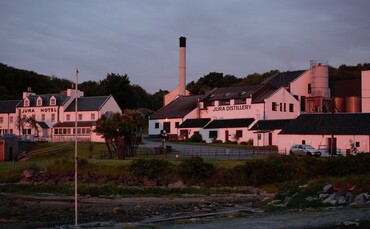Bio blend: Jura Distillery trials 'self-repairing', CO2 absorbing building materials - Vimarsana News