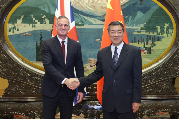 CHINA-BEIJING-HE LIFENG-BRITISH BUSINESS SECRETARY-MEETING (CN)