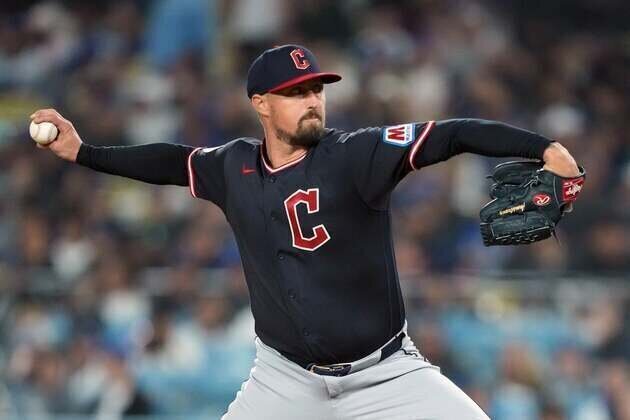 Guardians place RHP Shawn Armstrong (groin) on 15-day injured list