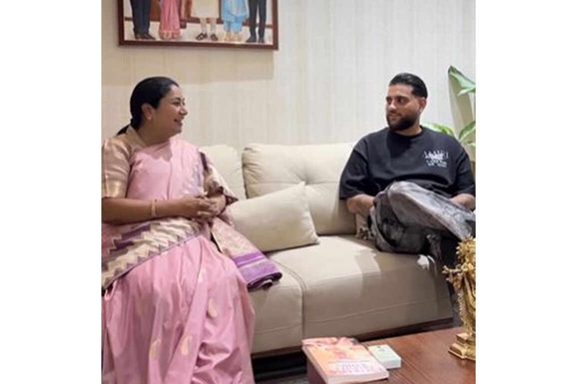 Karan Aujla meets with CM Rekha Gupta ahead of Delhi show