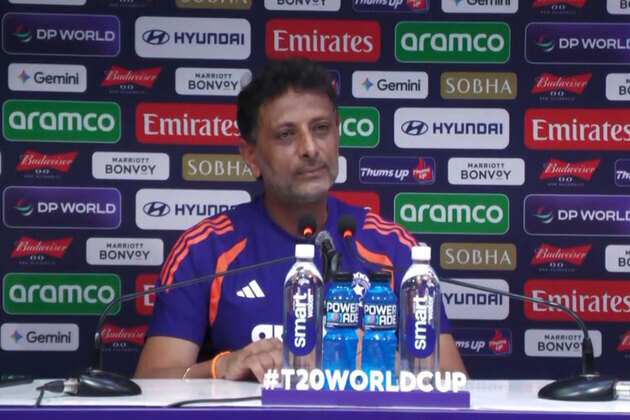 "We have to stay positive": Sitanshu Kotak on India's batting struggle in T20 WC