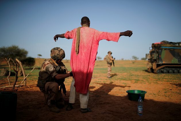 French Troops in Mali Anti-Jihadist Campaign Mired in Mud, Mistrust