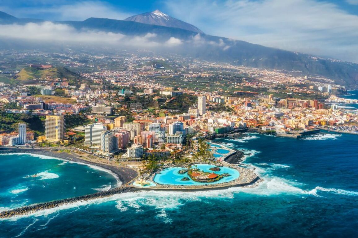Hotel boss on popular holiday hotspot warns of collapse as locals living in shanty towns