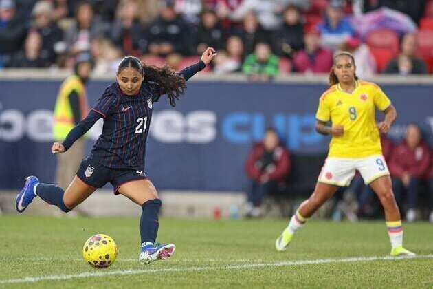 Alyssa Thompson's tally lifts USWNT over Colombia to win SheBelievesCup