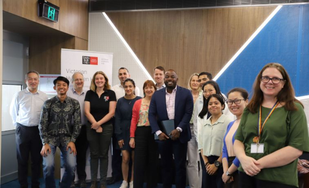 Swinburne's chief scientist professor Virginia Kilborn (right) with the Victorian Hydrogen Hub (VH2) team.