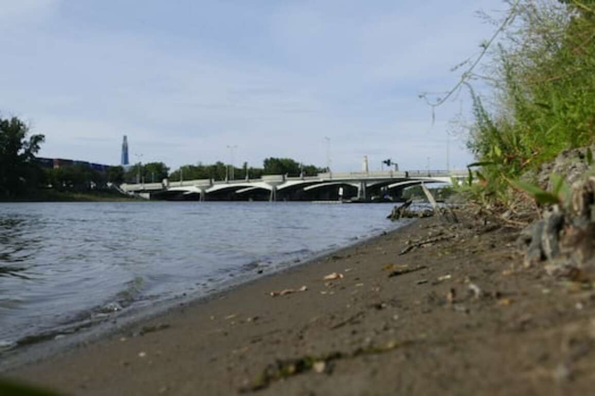 Dangerous conditions advisory issued for Red River stretch north of Winnipeg