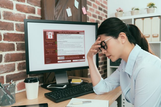 Deal with ransomware the way police deal with hostage situations