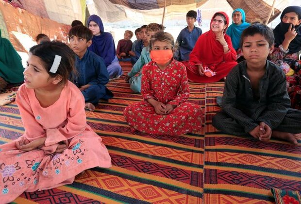 UN Says More Than 100,000 Afghans Displaced By Conflict This Year