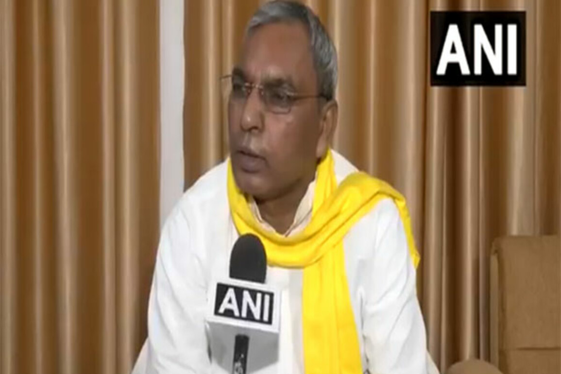 UP Cabinet Minister Om Prakash Rajbhar receives death threat on Facebook