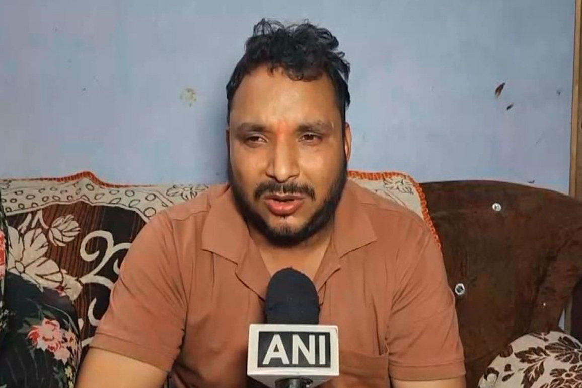 Uttar Pradesh: Merchant navy sailor returns home, shares experience of West Asia conflict