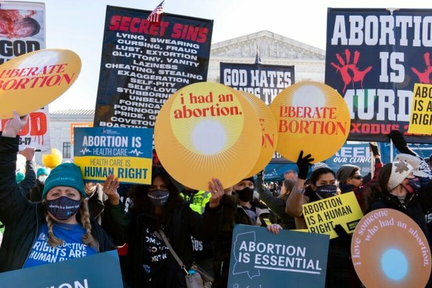 Supreme Court Appears Poised to Roll Back Abortion Rights in US