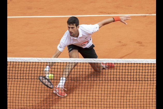 Djokovic cruises in French Open; Tsitsipas, Rublev rally