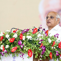 Gujarat CM interacts with leading industrialists in Delhi to promote Vibrant Gujarat Regional Conference