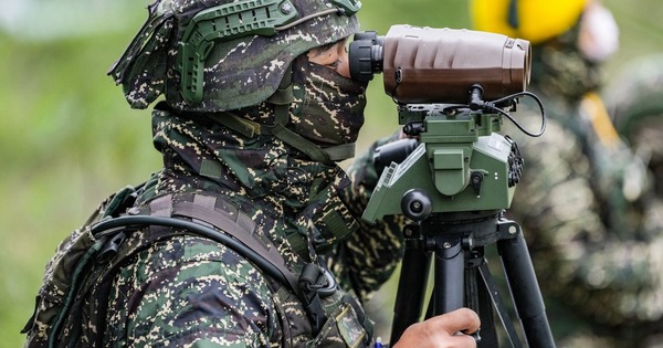 Taiwan detects 2 PLA aircraft , 5 Navy vessels around its territory