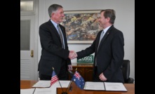  USGS director Dr Jim Reilly and Geoscience Australia’s chief of resources Dr Andrew Heap signed the agreement