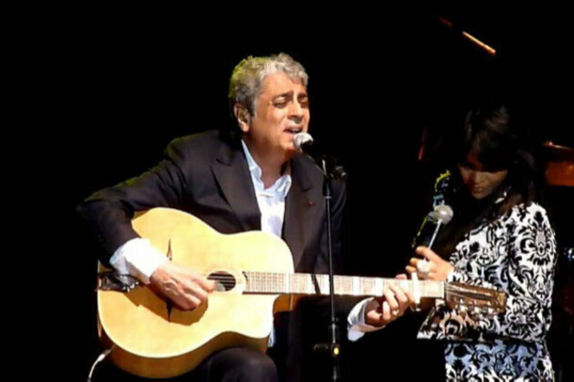 Enrico Macias wishs to return to his native country Algeria