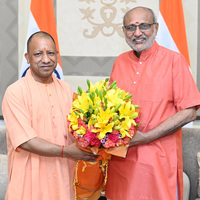 Delhi: UP CM Yogi Adityanath meets VP Radhakrishnan