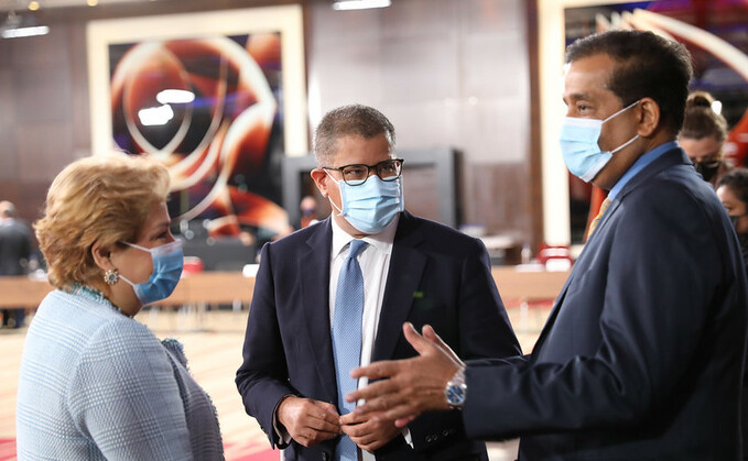 Alok Sharma (middle) with UNFCCC chief Patricia Espinosa (left) | Credit: UK Cabinet Office