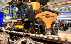 UK preview of New Holland's CR11 flagship at LAMMA 2024